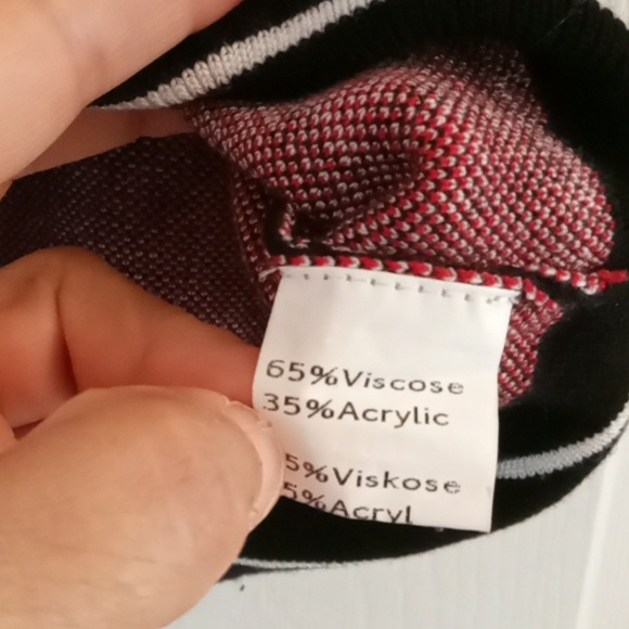 Curlbiuty Argyle Heart Sweater Vest - Picture 5 of 7